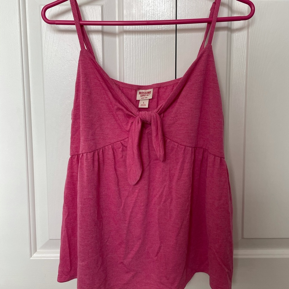 Pink tank